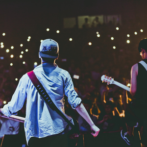 国产精品丝袜黑色高跟鞋
