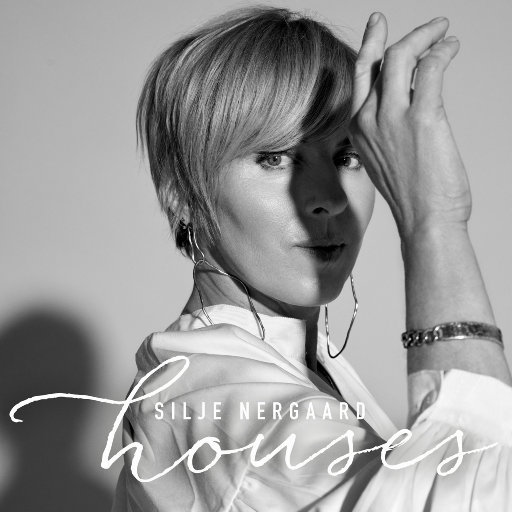 涩涩日韩高清禁综合精品
